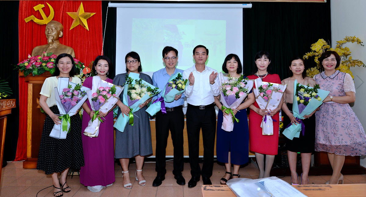 Chúc mừng sinh nhật tháng 4, 5 cho giáo viên, nhân viên nhà trường